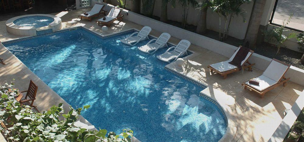 Akwati Suites Iguazu Πουέρτο Ιγκουασού Εξωτερικό φωτογραφία