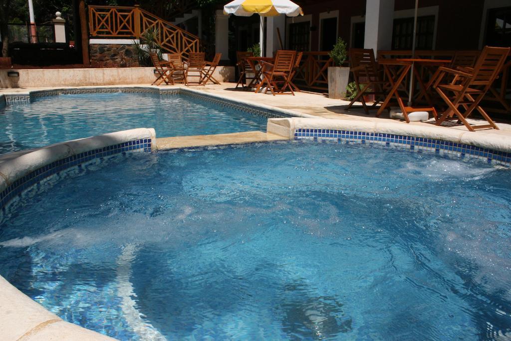 Akwati Suites Iguazu Πουέρτο Ιγκουασού Εξωτερικό φωτογραφία