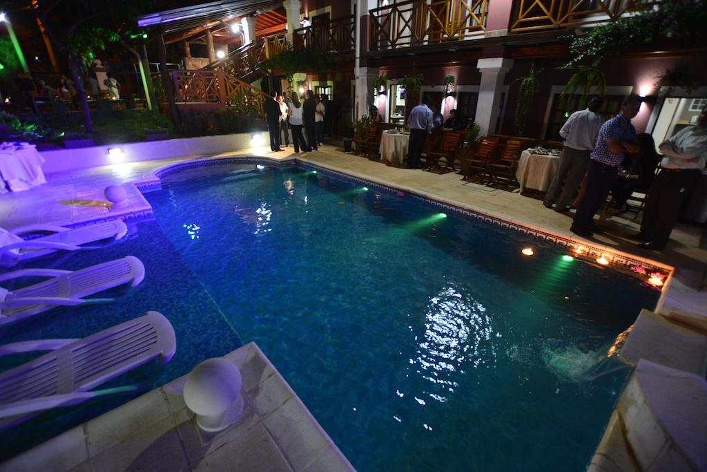 Akwati Suites Iguazu Πουέρτο Ιγκουασού Εξωτερικό φωτογραφία