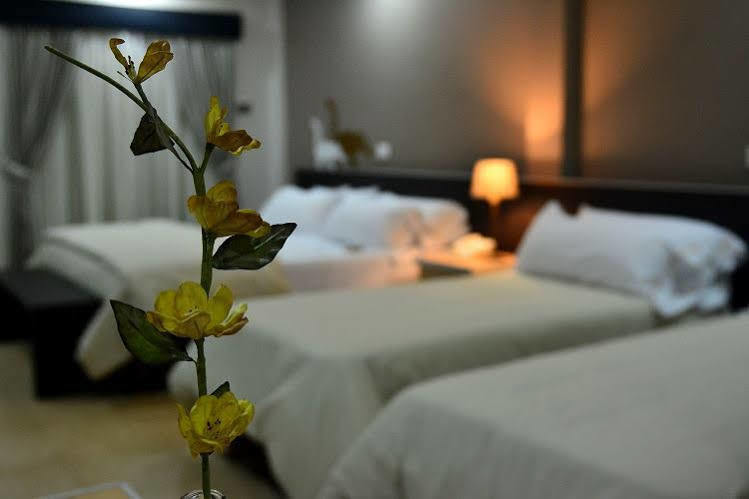 Akwati Suites Iguazu Πουέρτο Ιγκουασού Εξωτερικό φωτογραφία